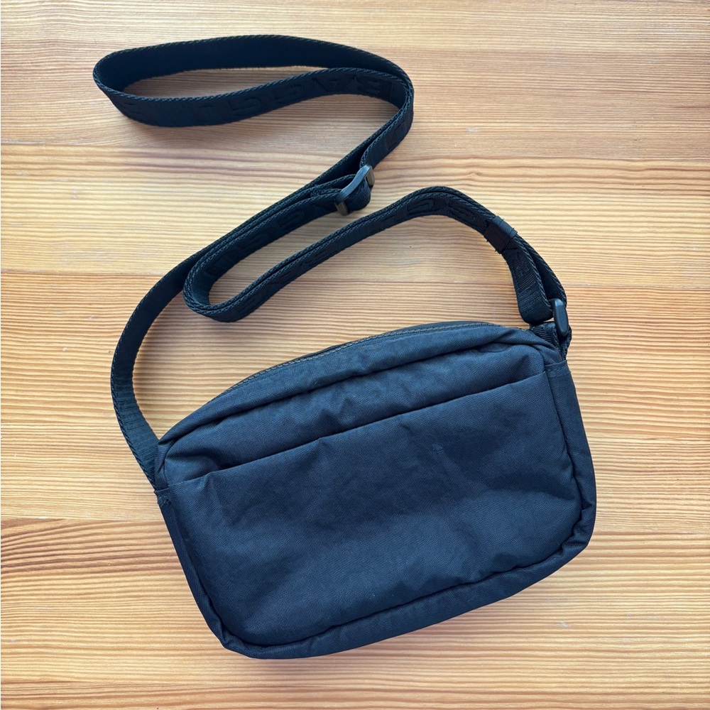 Baggu Black Crossbody Camera Bag